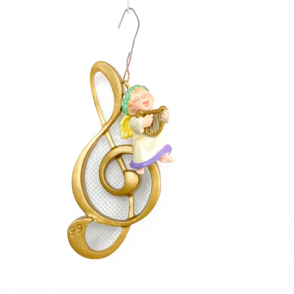 Barefoot Angel with Harp on Treble Clef, Hallmark Keepsake Ornament 1999 - Picture 1 of 5